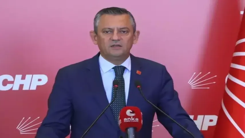 Özgür Özel: Biz milletin yanındayız haberinin görseli