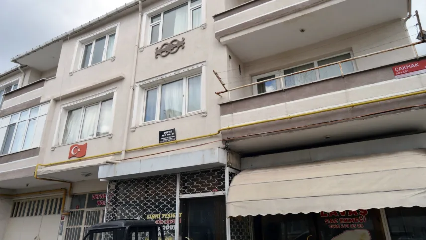 25 yaşındaki genç kızın erkek arkadaşının evinde şüpheli ölümü! haberinin görseli