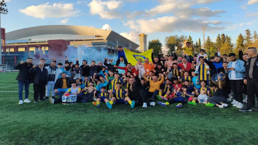 Buca Belediye Spor U-14 Takımı’ndan büyük başarı haberinin görseli