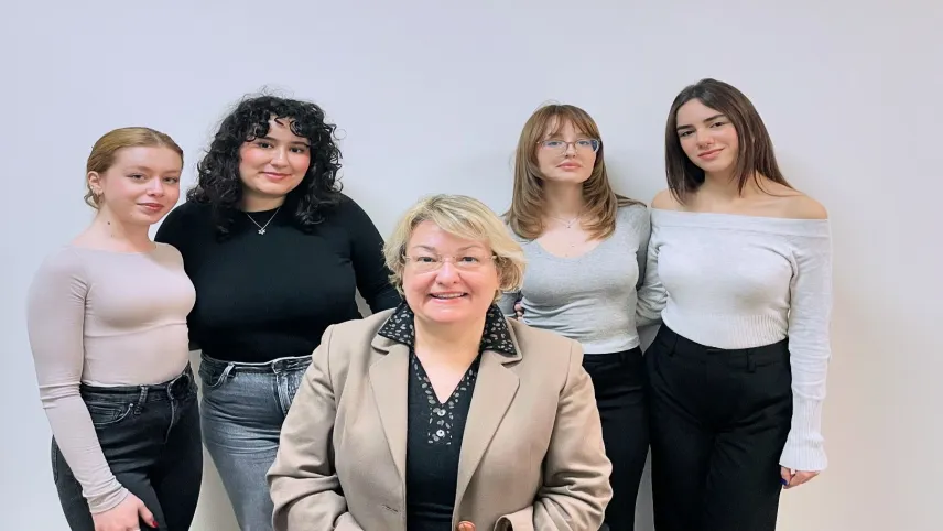 EÜ’lü iletişimcilerden yeni sosyal sorumluluk projesi haberinin görseli