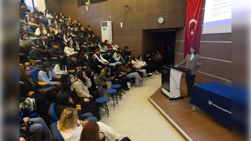 Lise öğrencilerine Yaşar’da Bir Gün: 2 bin 500 öğrenci katıldı haberinin görseli