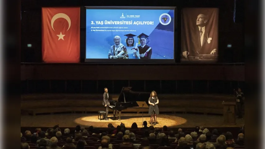 Öğrenciler belli oldu: 60 yaş ve üzeri bireyler için 3. Yaş Üniversitesi haberinin görseli