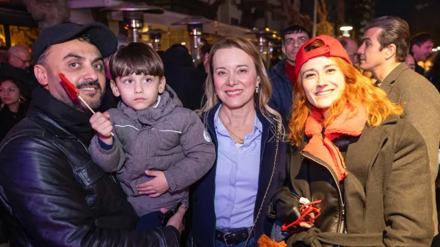 Konak’ta Love Fest rüzgarı haberinin görseli