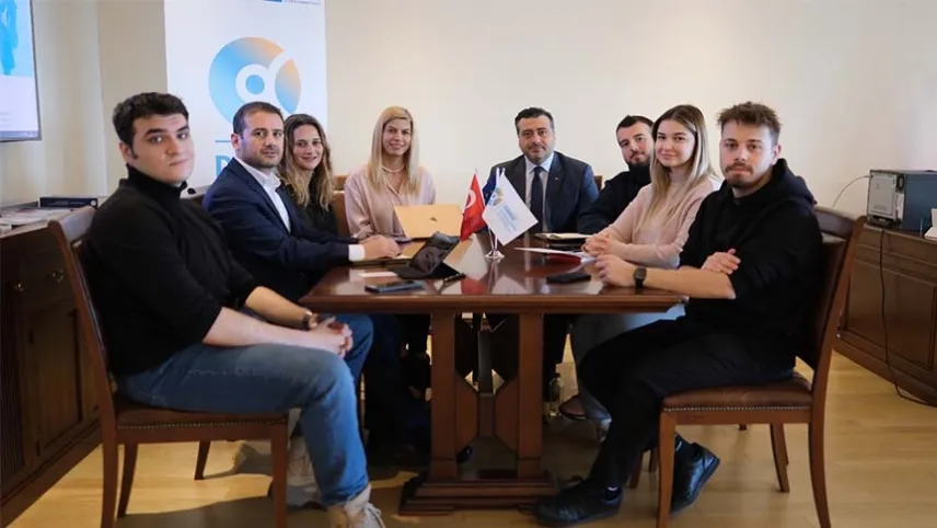 Geleceğin iletişimcilerine Dijital Medya eğitimi haberinin görseli