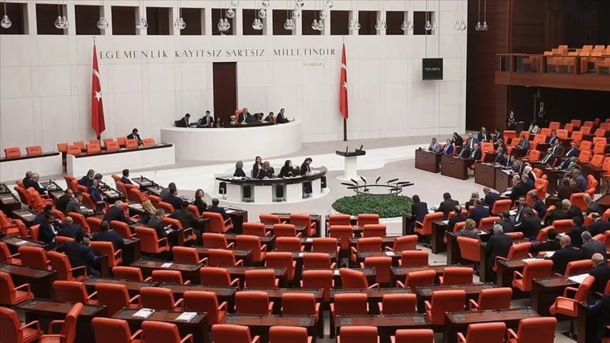 Meclis Genel Kurulu’nda kayyum polemiği: Kayyum bir darbedir haberinin görseli