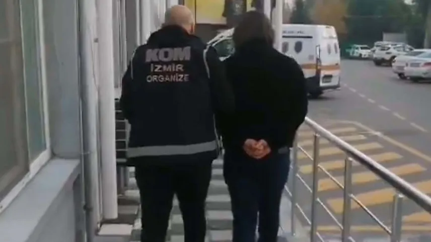 Döner markasına FETÖ soruşturması: İzmir'de 50 gözaltı haberinin görseli