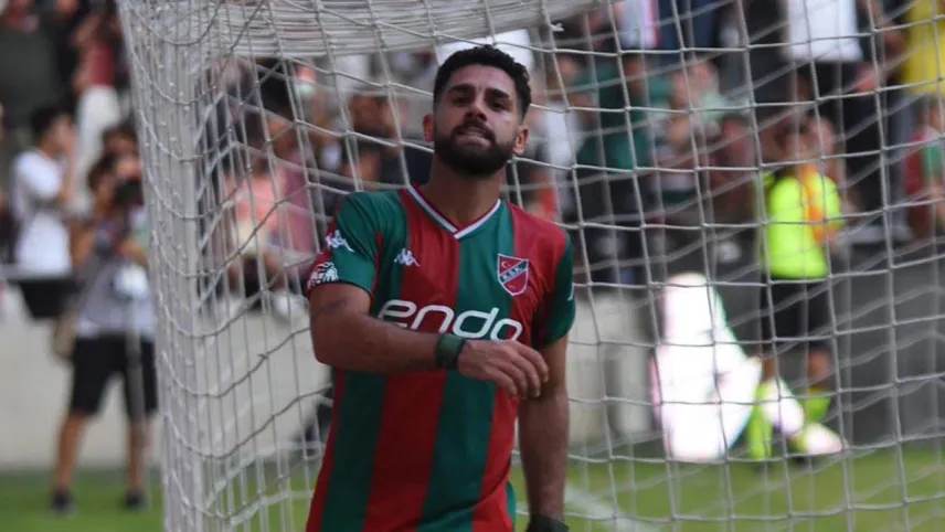 Karşıyaka futbolculardan haber bekleyecek haberinin görseli