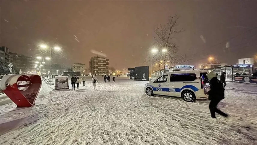 Valilikten açıklama geldi: Kocaeli’de sportif faaliyetlere kar engeli haberinin görseli