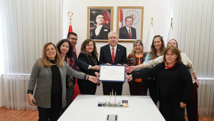 Türkiye'nin ilk ve tek Akredite Moda Tasarımı Bölümü Ege’de haberinin görseli
