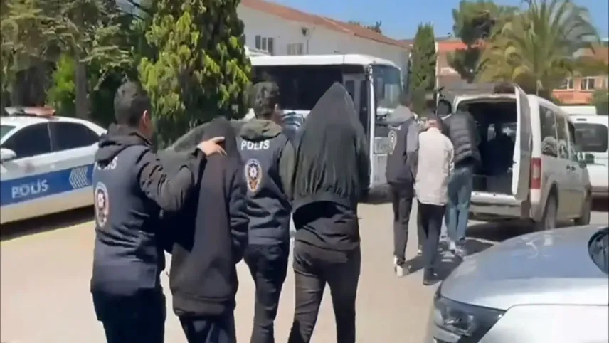 Bakan Yerlikaya açıkladı: Siber suçlulara dev operasyon! haberinin görseli