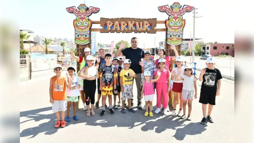 Çiğli’de 23 Nisan şenliği haberinin görseli