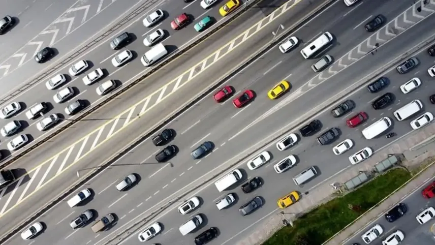 Trafikteki araç sayısı martta arttı! haberinin görseli