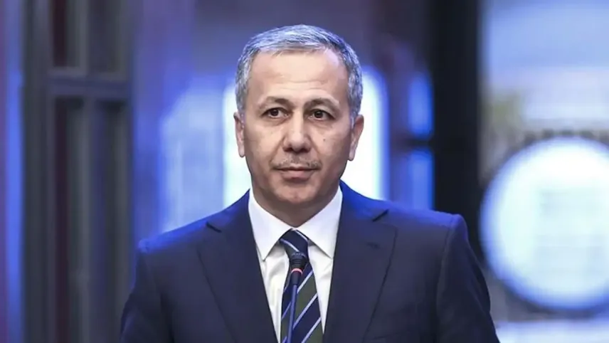 Bakan Yerlikaya'dan polise saldırı ile ilgili önemli açıklamalar! haberinin görseli
