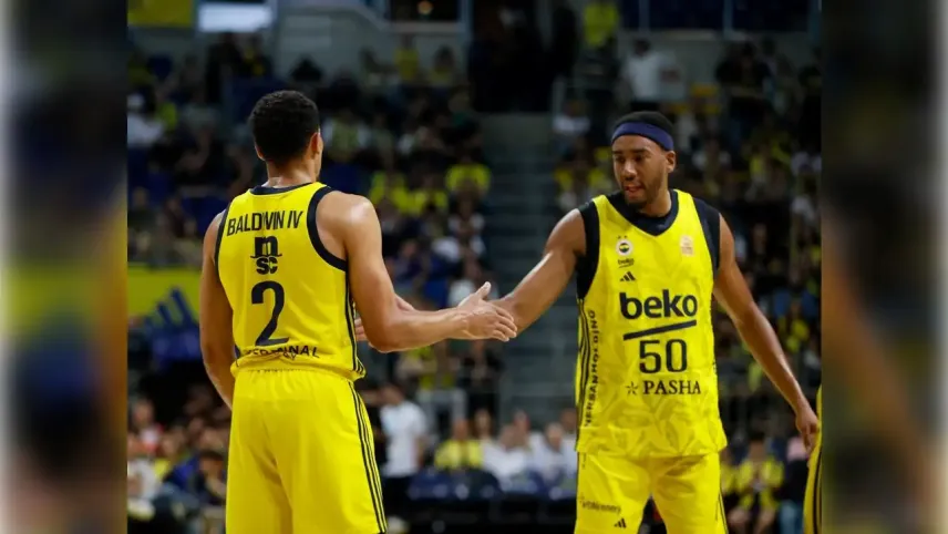 Fenerbahçe Beko yarı final biletini kaptı haberinin görseli