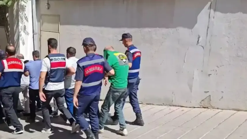 Yerlikaya duyurdu: 106 Milyon TL’lik vurgun yapan çeteler çökertildi haberinin görseli