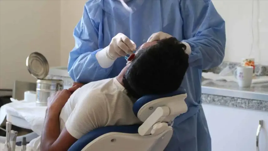 Diş hekimleri iş bırakıyor: Randevusu olanlar dikkat! haberinin görseli