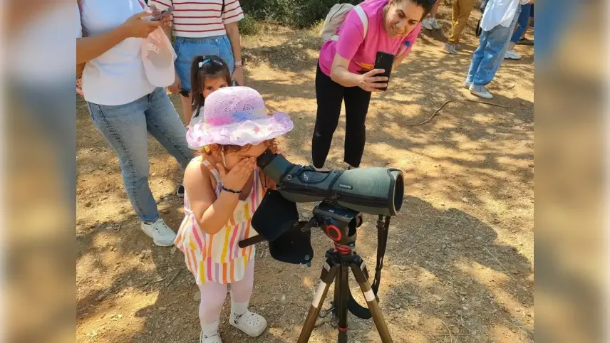 İzmirliler kentin doğasını keşfediyor  haberinin görseli