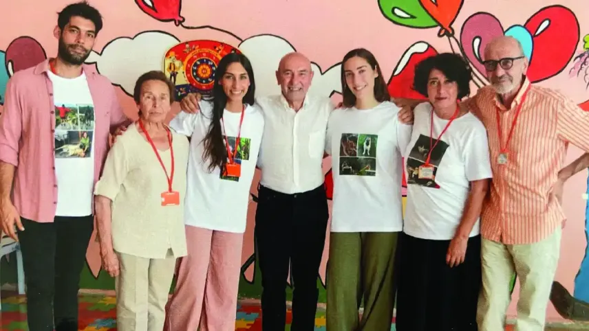 Soyer, ailesinden ilk kare haberinin görseli