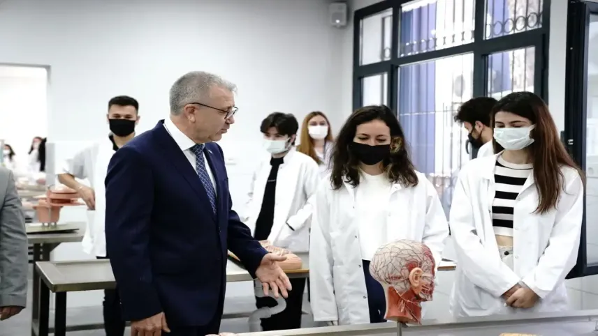 Ege Üniversitesi’nden TÜSEB’te büyük başarı haberinin görseli