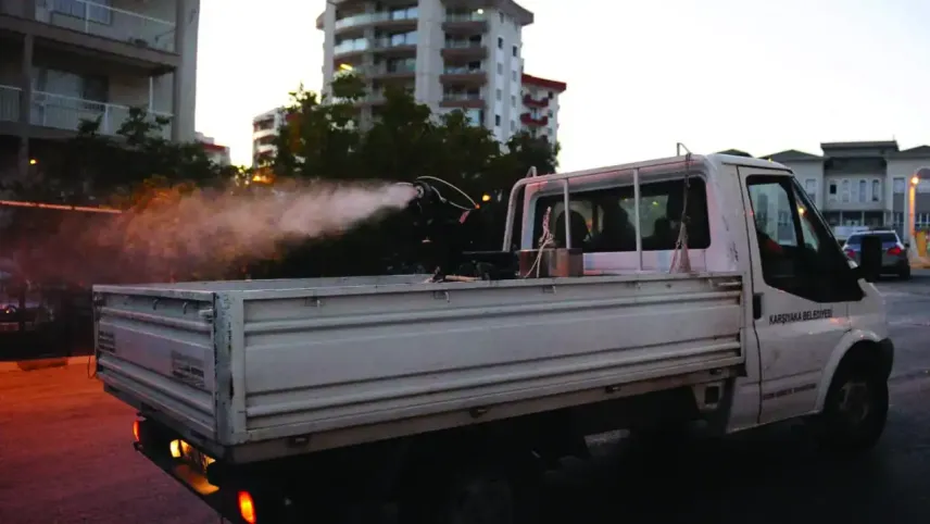 Karşıyaka’da haşereye geçit yok haberinin görseli