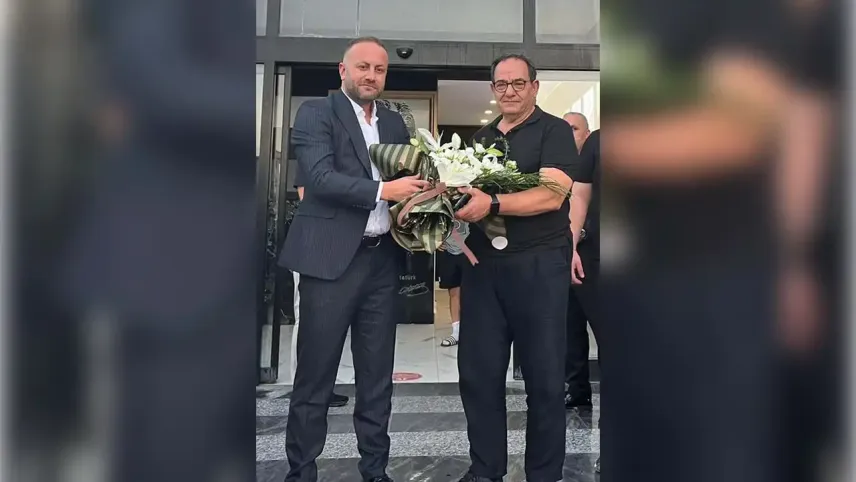 Altay’da gerginlik, Karşıyaka’da heyecan var haberinin görseli